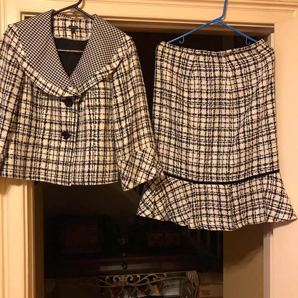 Skirt set